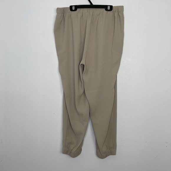 Belle Vere cream relaxed fit joggers style pants - Picture 5 of 7